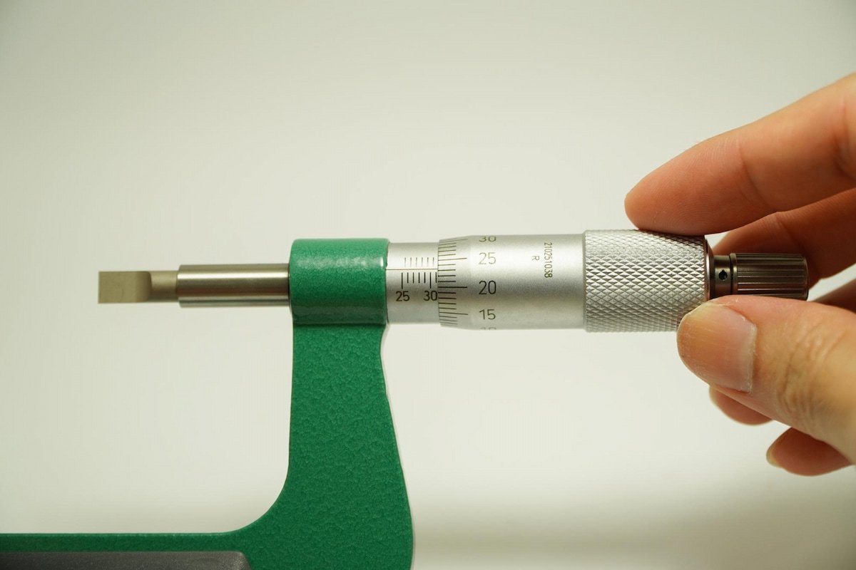 Mikrometer Khusus (Point Micrometer)