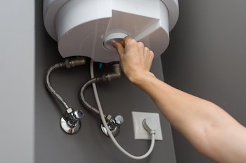 Perbedaan Water Heater Gas dan Listrik