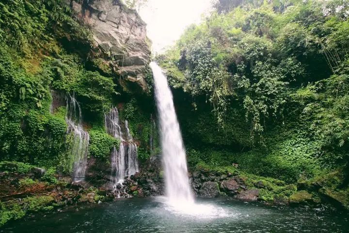 Curug Tilu Leuwi Opat