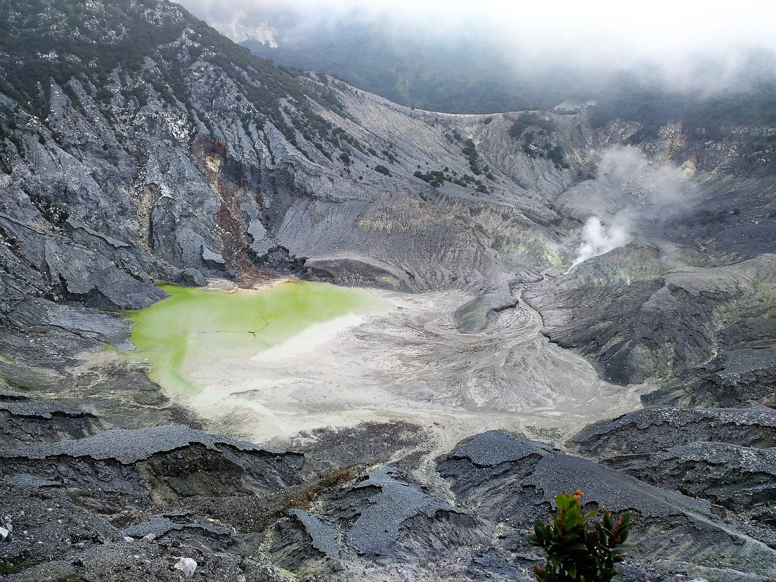 Tangkuban Perahu