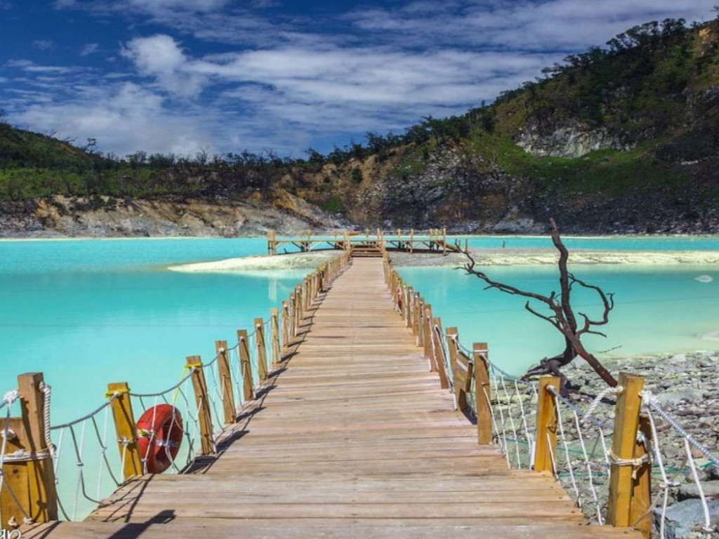 Kawah Putih Ciwidey