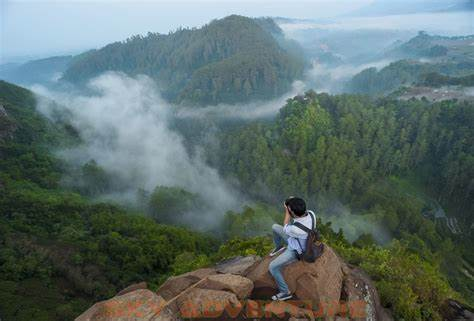 Tebing Keraton