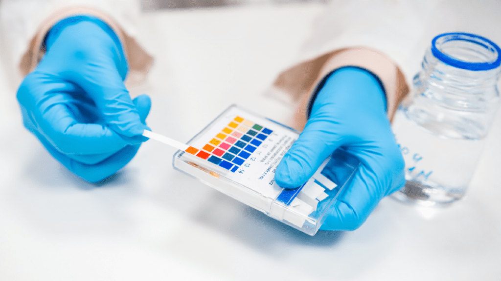 Cara cek kualitas PH air secara sederhana dengan kertas lakmus