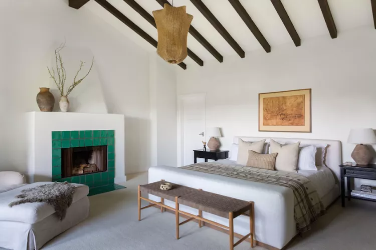 desain plafon kamar tidur potongan kayu