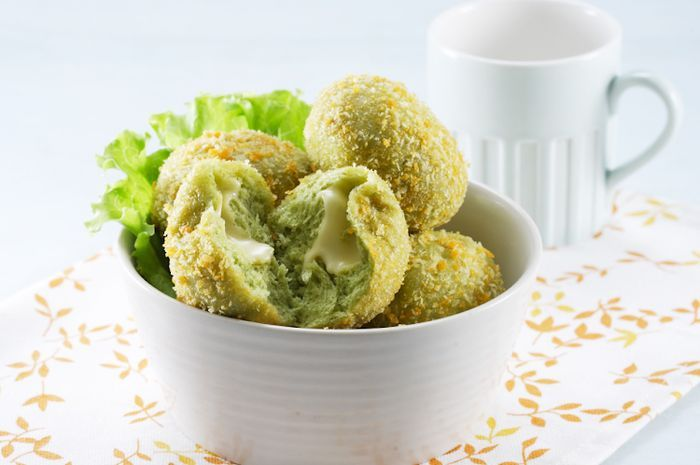 cara membuat donat bayam
