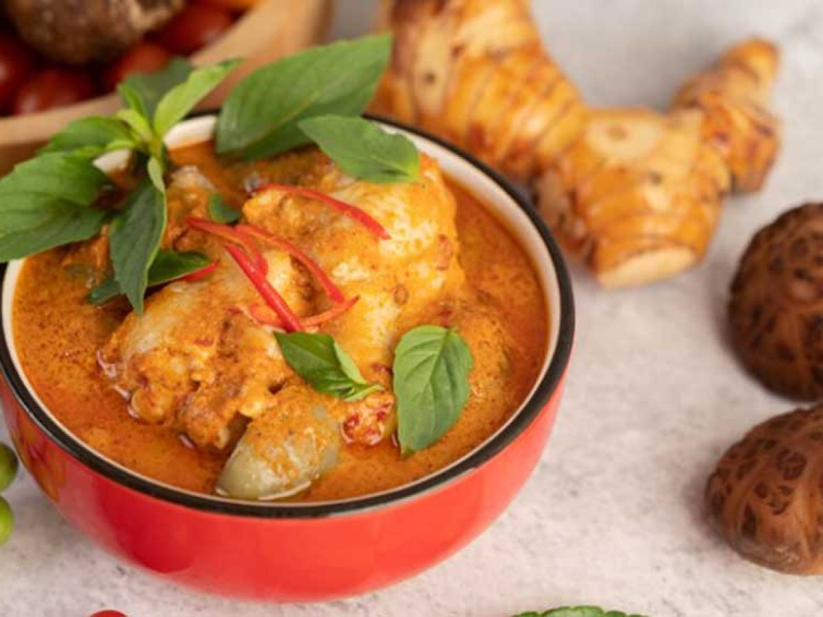 Ayam Gulai | Menu halal bi halal