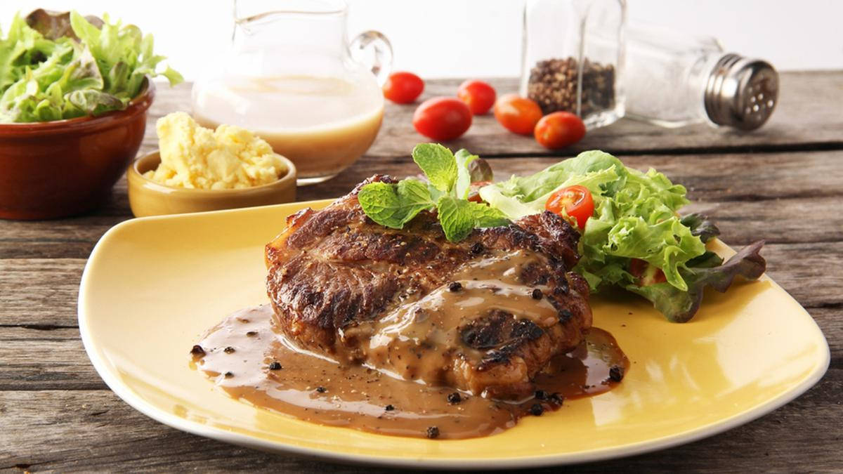 Steak Daging Sapi Panggang | Resep Olahan Daging Sapi 