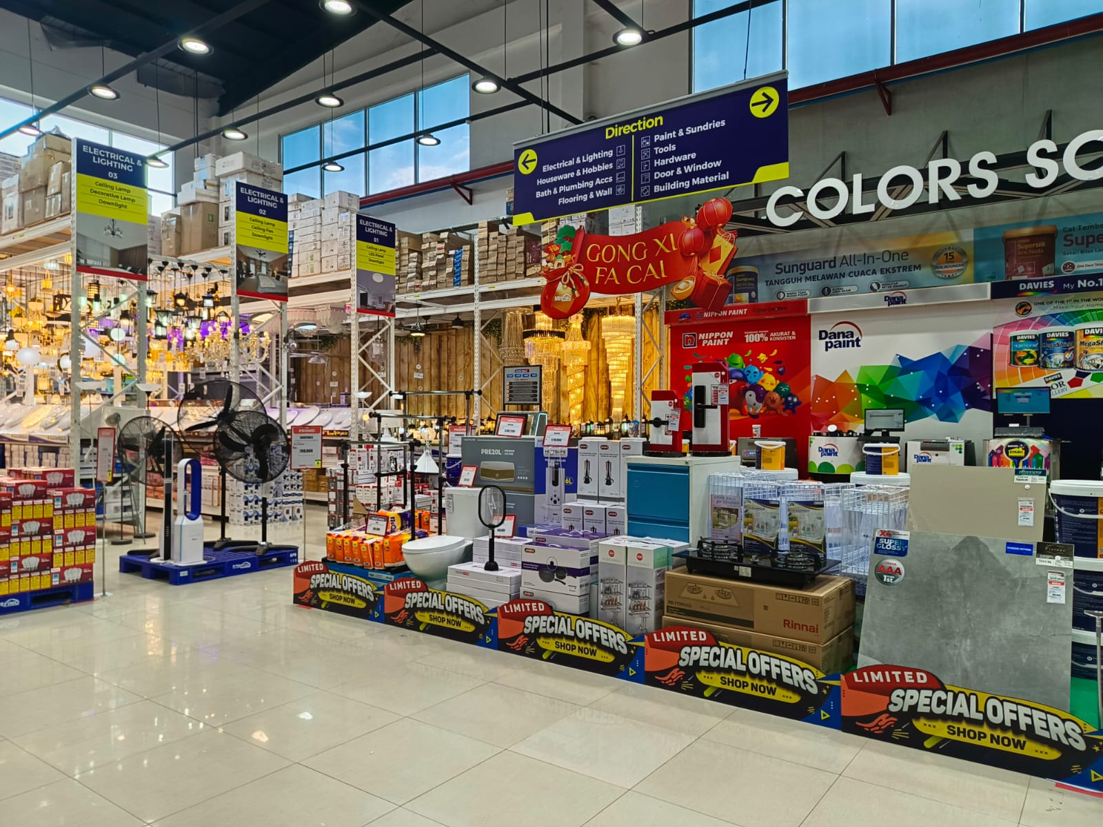 Mitra10 Balikpapan One Stop Shopping