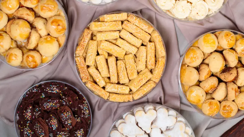 Aneka kue kering