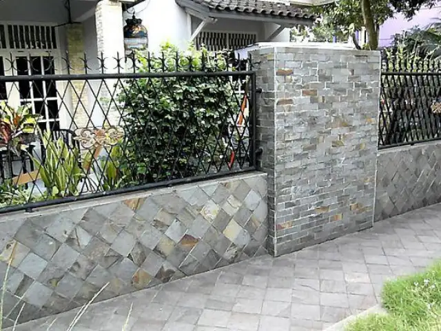desain pagar tembok unik
