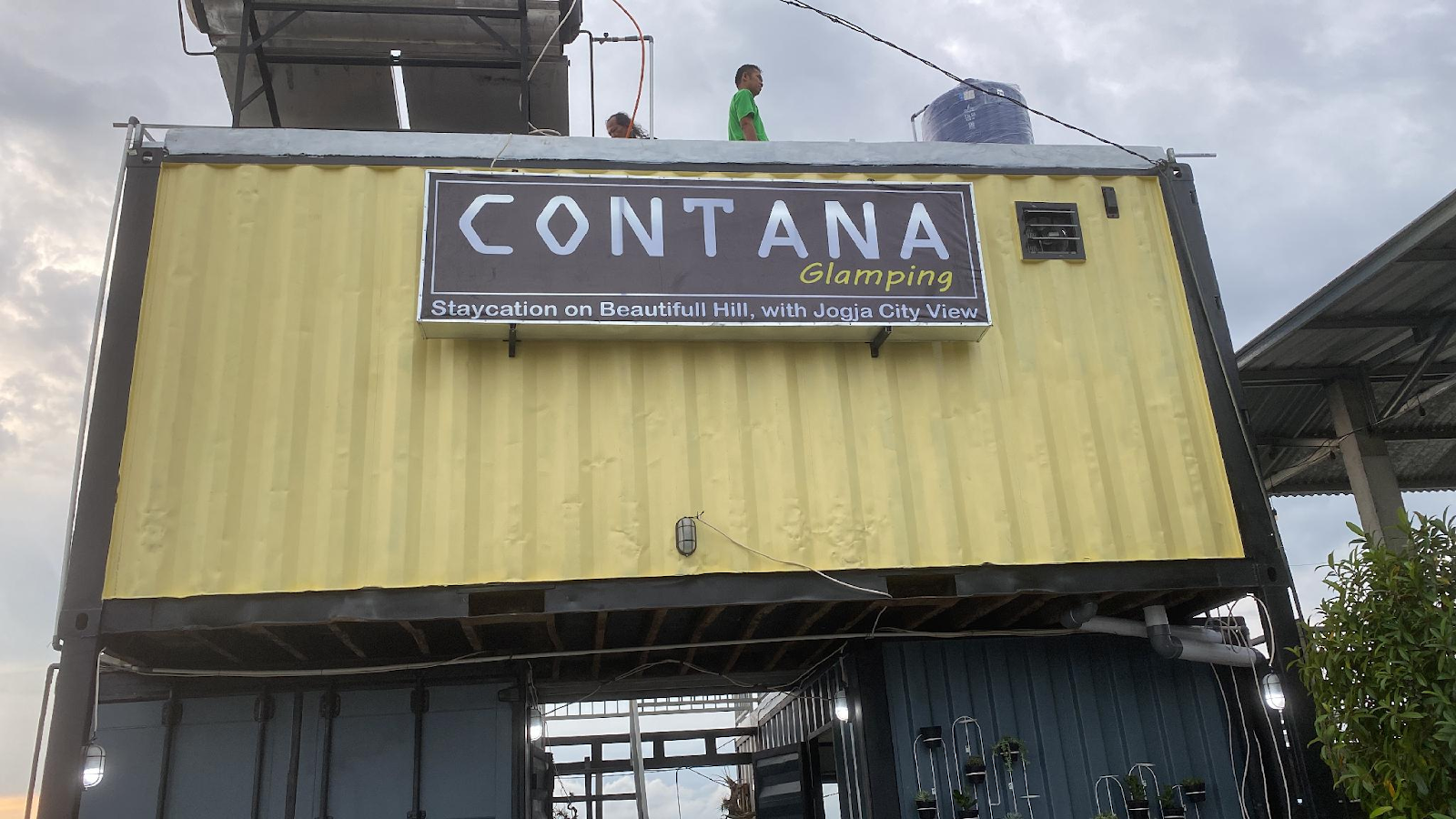 Contana Glamping with Jogja City View