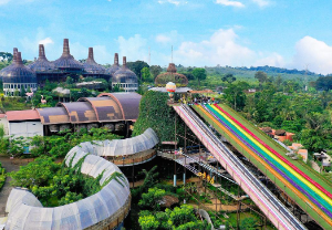 9. Dusun Semilir Eco Park