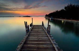 18. Pantai Marina