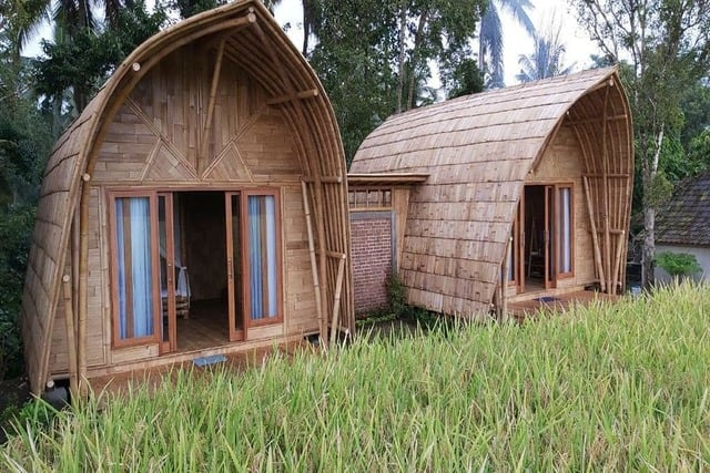 rumah bambu sederhana mungil
