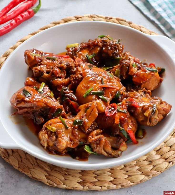Menu makan siang sederhana : Ayam kecap