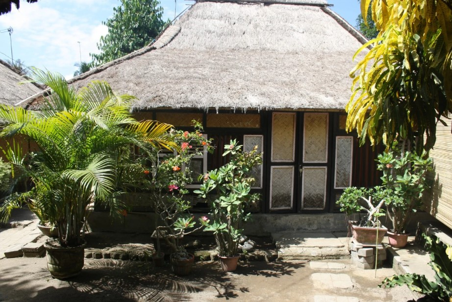 Rumah kampung jerami
