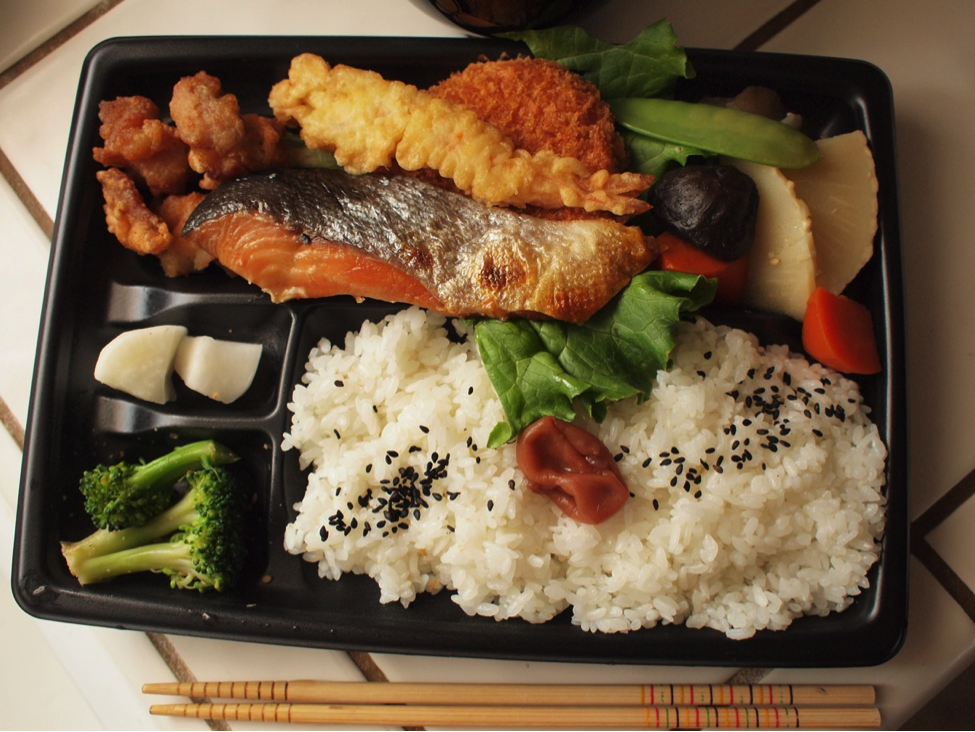 Nasi bento sederhana