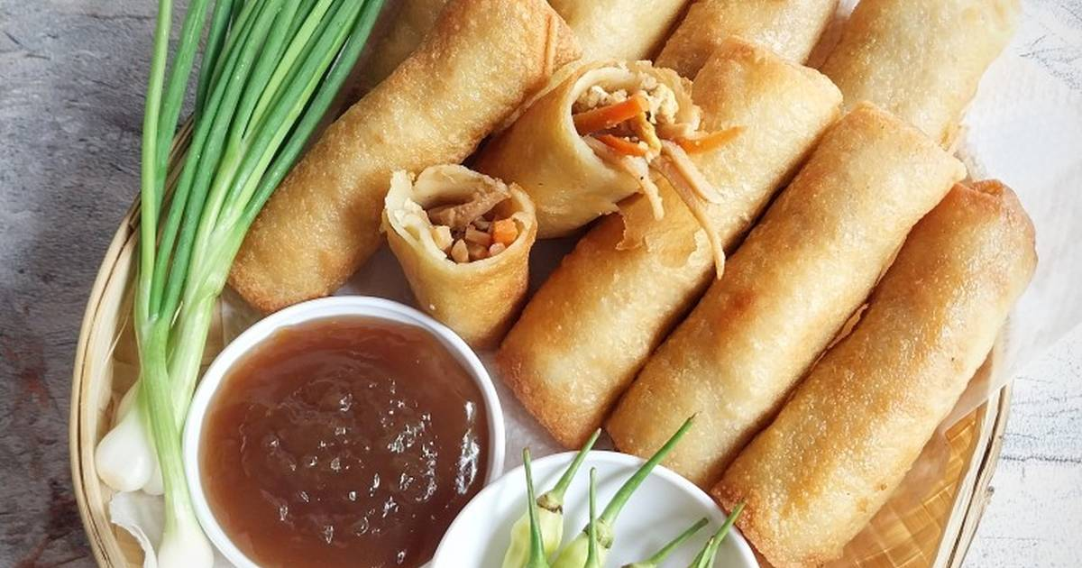 Camilan untuk buka puasa : lumpia semarang