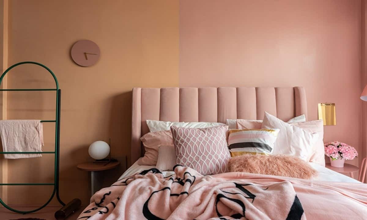 kombinasi peach dan pink kamar