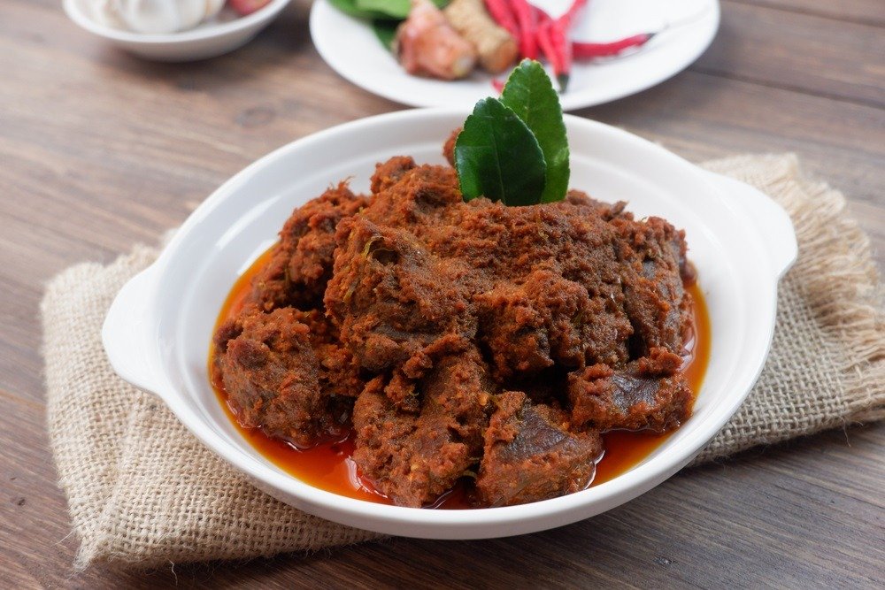Menu buka puasa lauk pauk : rendang