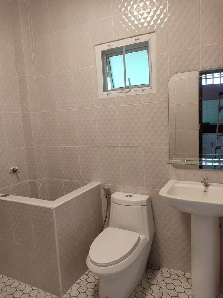 Kamar Mandi Kecil Tanpa Shower Minimalis