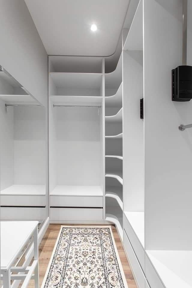 Walk In Closet Minimalis