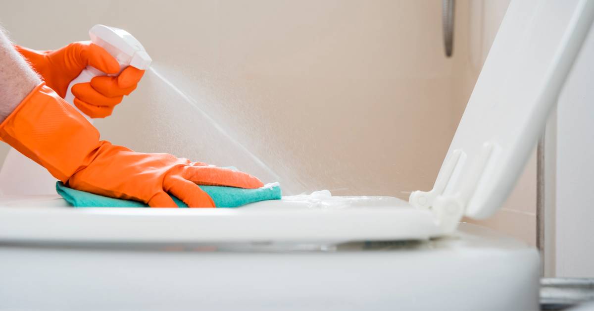 cara-menghilangkan-kerak-di-kloset-jongkok