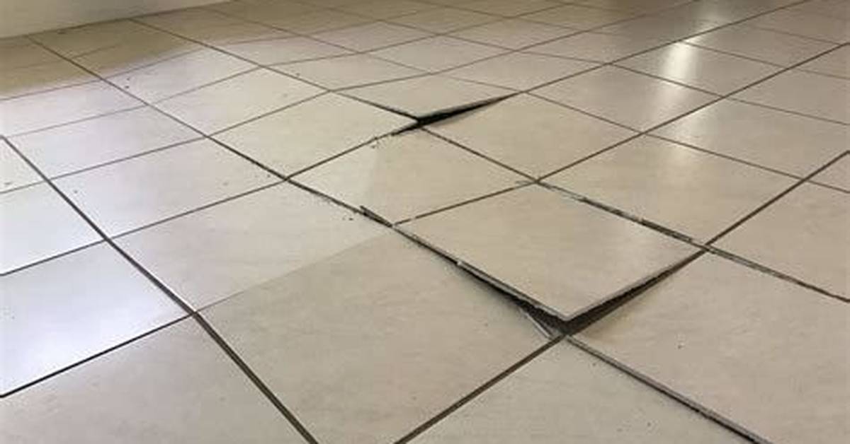 penyebab lantai keramik naik ilustrasi lantai popping