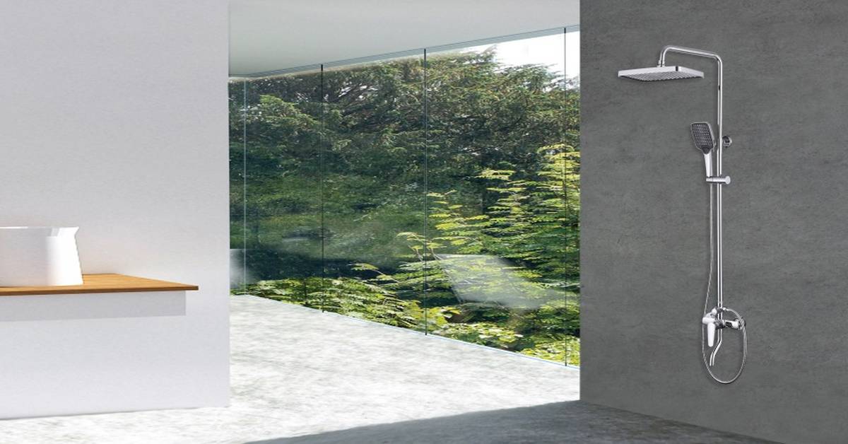 Mandi Menggunakan Shower Column Lebih Hemat Air, Simak Alasannya!