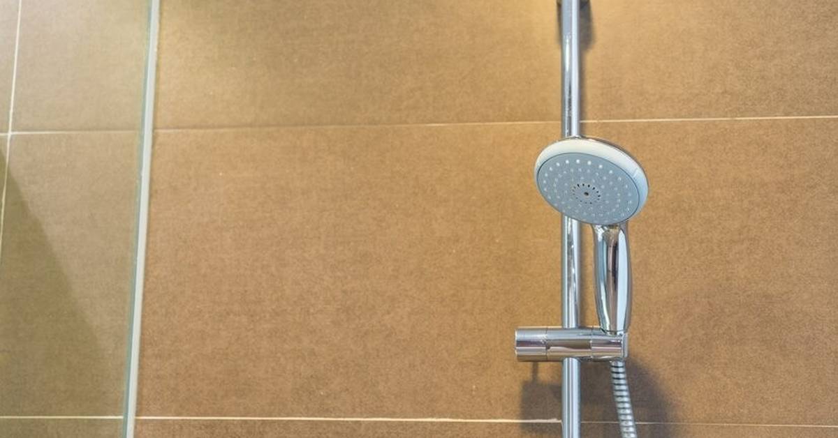 Ketahui Standar Ideal Jarak Tinggi Kran Shower dari Lantai